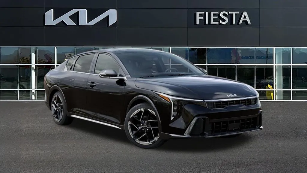 Kia K4 photo 9