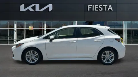 More photos of 2022 Toyota Corolla Hatchback SE at Fiesta Kia, CA