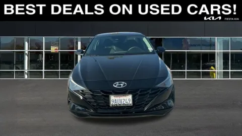Another view of 2022 Hyundai Elantra SE for sale in Indio, CA at Fiesta Kia