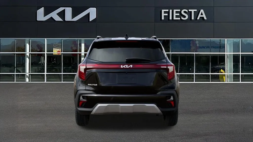 Kia Seltos photo 5