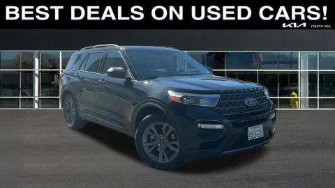 Black 2021 Ford Explorer XLT for sale in Indio, CA