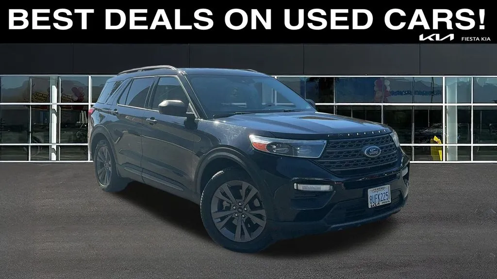Black 2021 Ford Explorer XLT for sale in Indio, CA