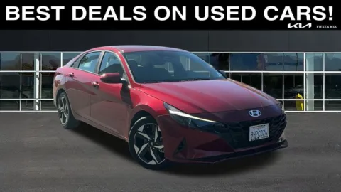 Red 2023 Hyundai Elantra SEL for sale in Indio, CA