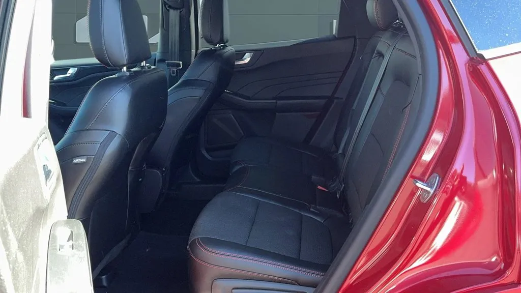 Ford Escape photo 15
