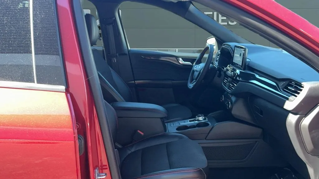 Ford Escape photo 20