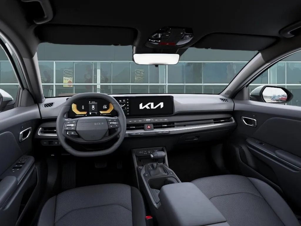 Kia K4 photo 16