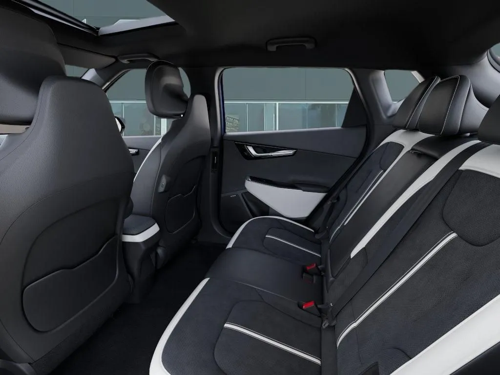 Kia EV6 photo 20