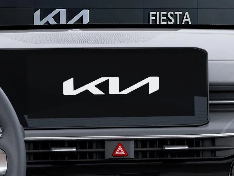 Kia K5 photo 22