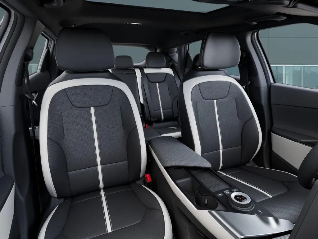Kia EV6 photo 17