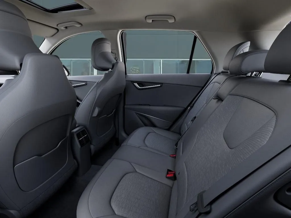 Kia Niro photo 20