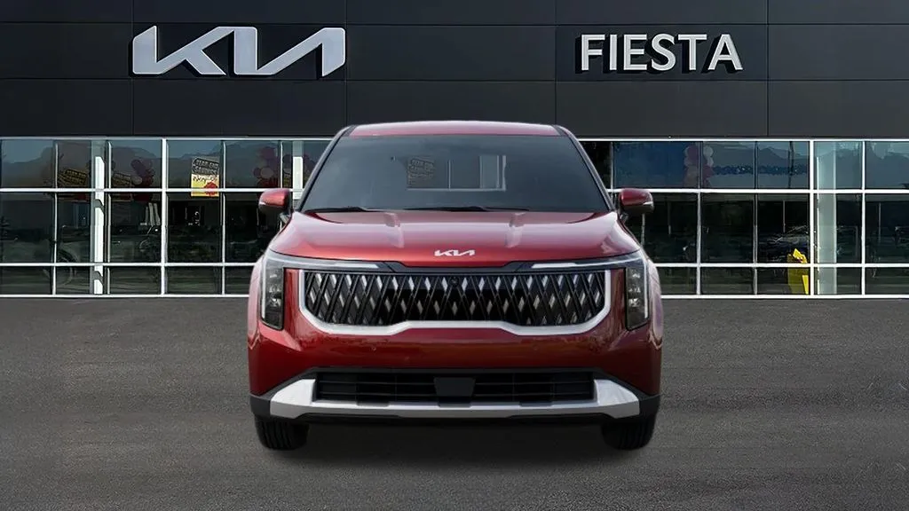 Kia Carnival photo 2