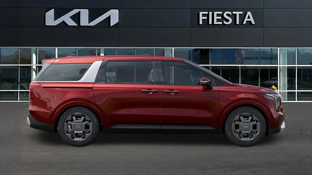 Kia Carnival photo 8