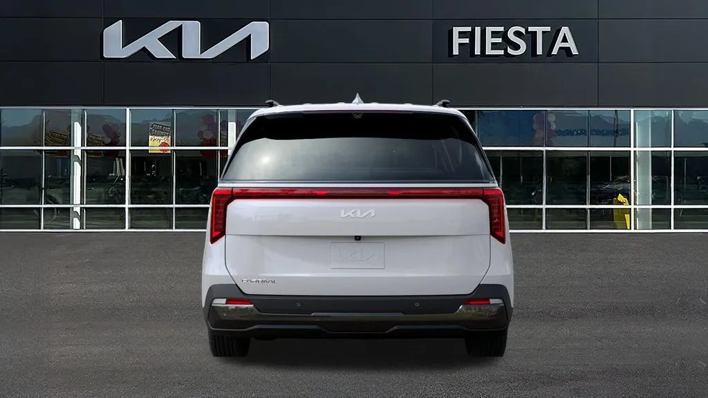 Kia Carnival photo 15