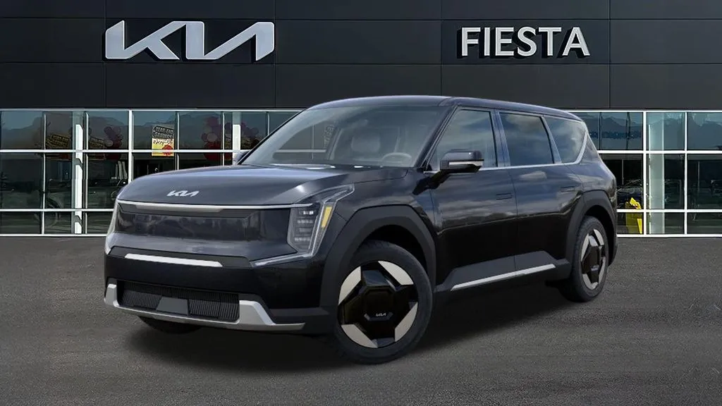 Gray 2026 Kia EV9 Light Long Range for sale in Indio, CA