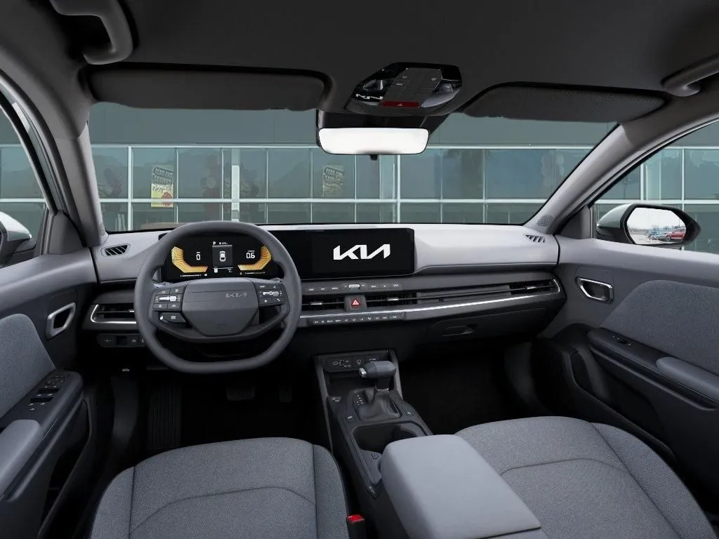 Kia K4 photo 16