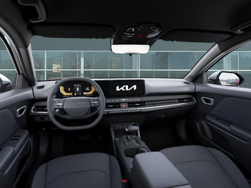 Kia K4 photo 16