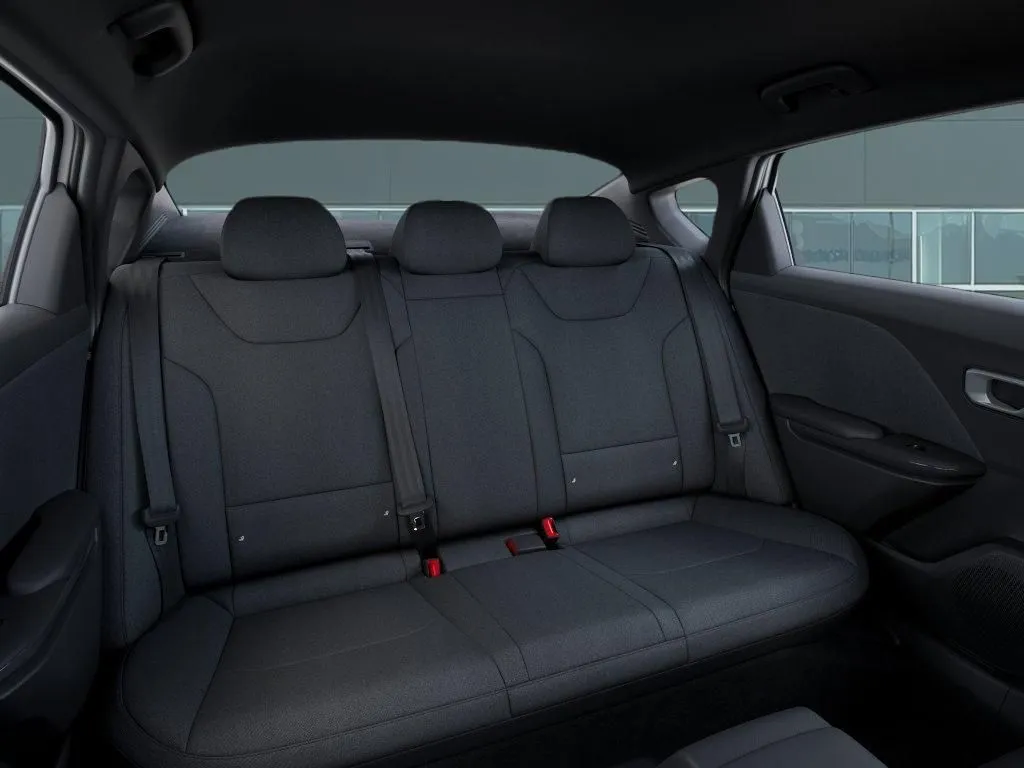 Kia K4 photo 18
