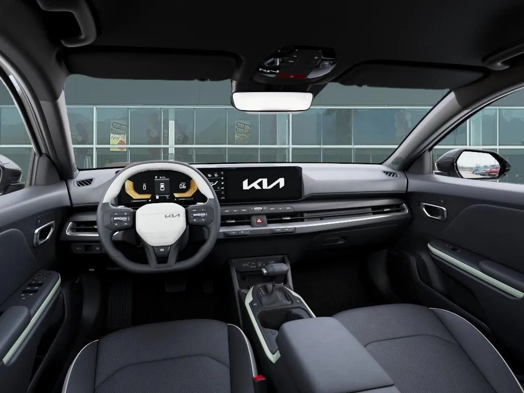 Kia K4 photo 16