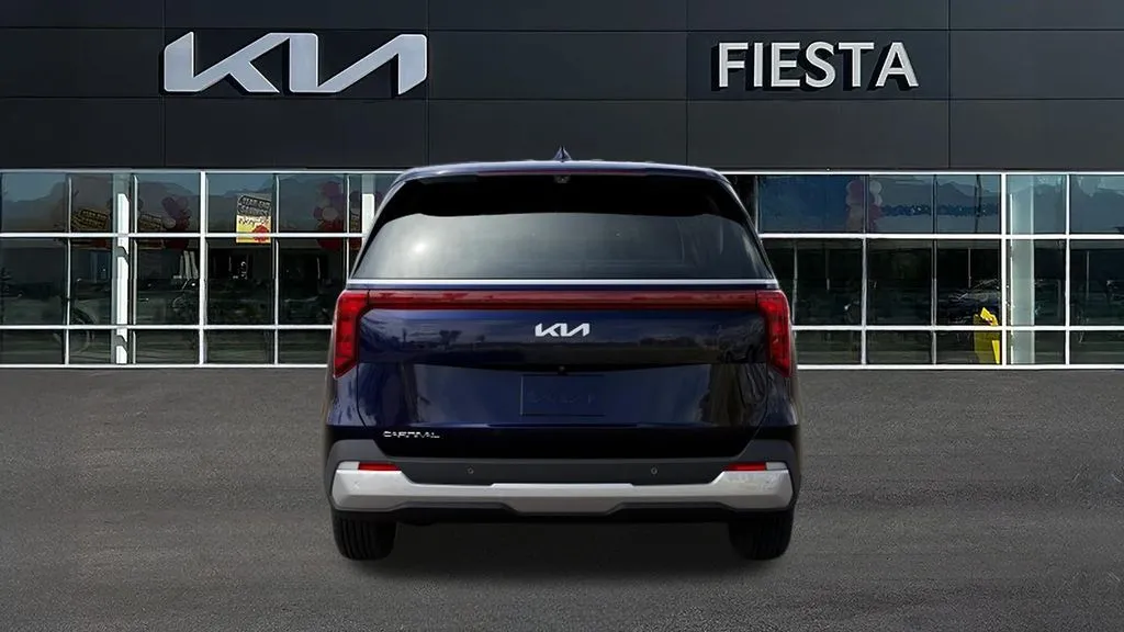Kia Carnival photo 5