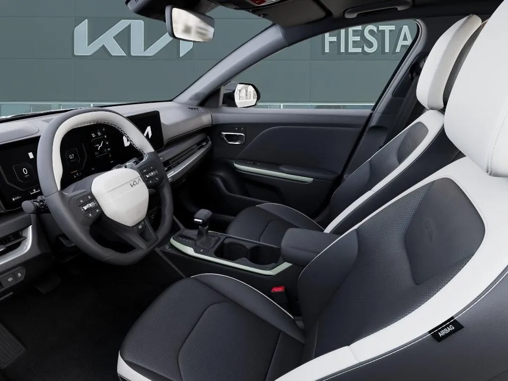 Kia K4 photo 19