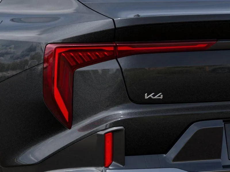 Kia K4 photo 13