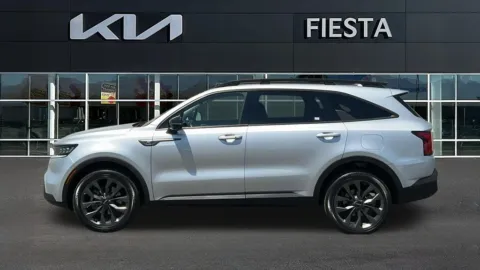More photos of 2022 Kia Sorento X-Line SX Prestige at Fiesta Kia, CA