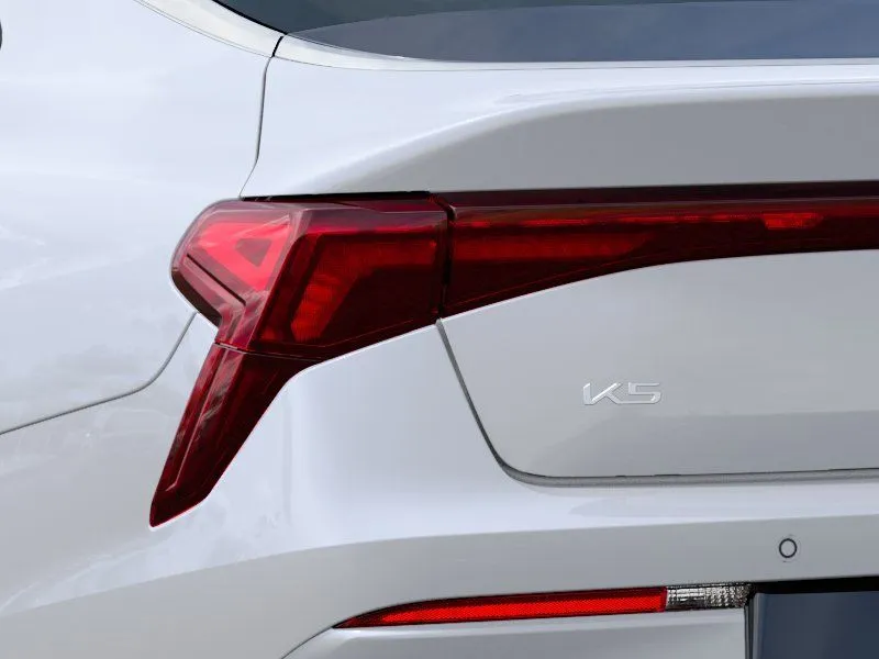Kia K5 photo 13