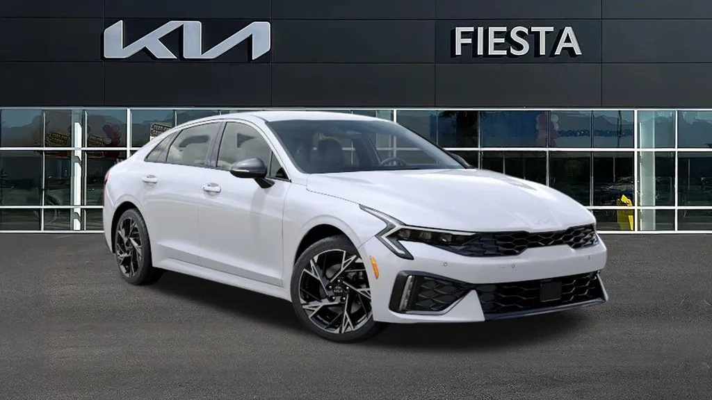 Kia K5 photo 9