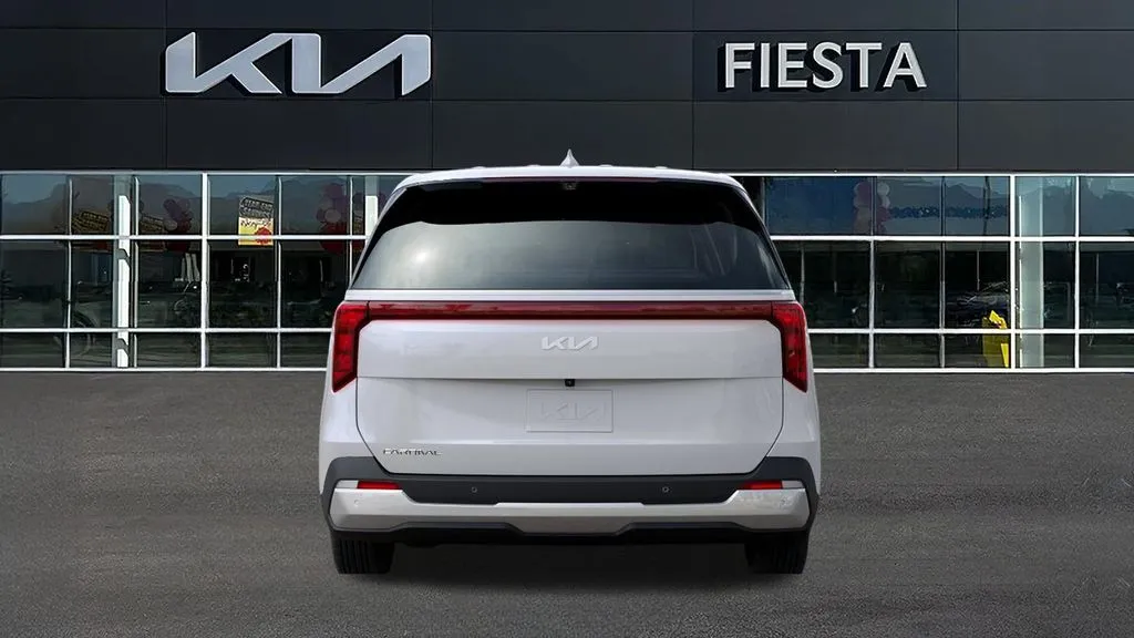 Kia Carnival photo 15
