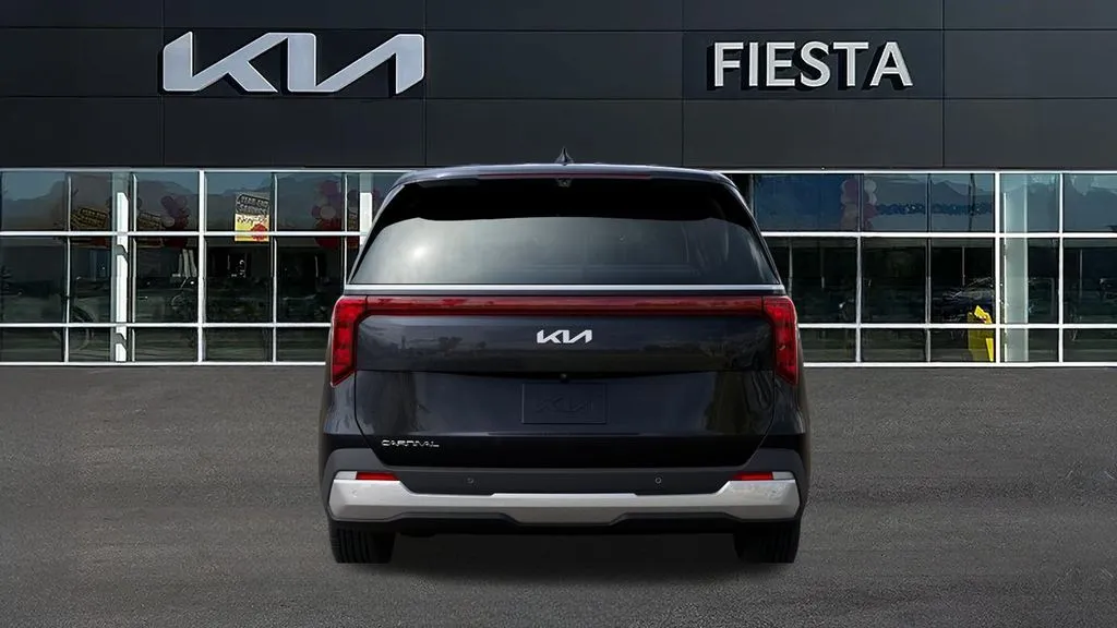 Kia Carnival photo 15
