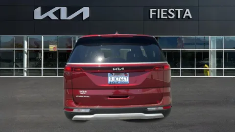 More photos of 2024 Kia Carnival LX at Fiesta Kia, CA