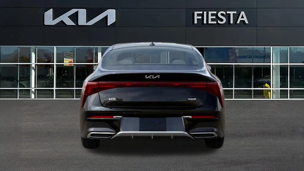 Kia K5 photo 5