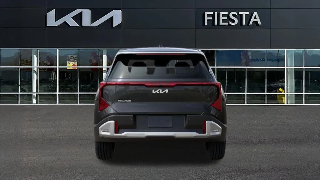 Kia Seltos photo 5