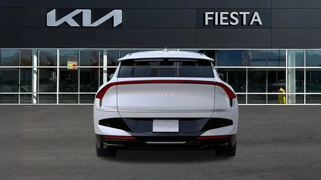 Kia EV6 photo 15
