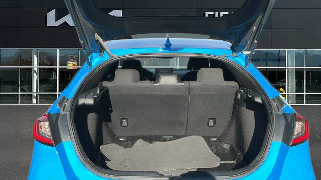 Honda Civic photo 17