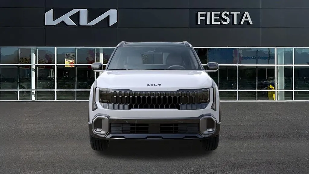 Kia Seltos photo 2