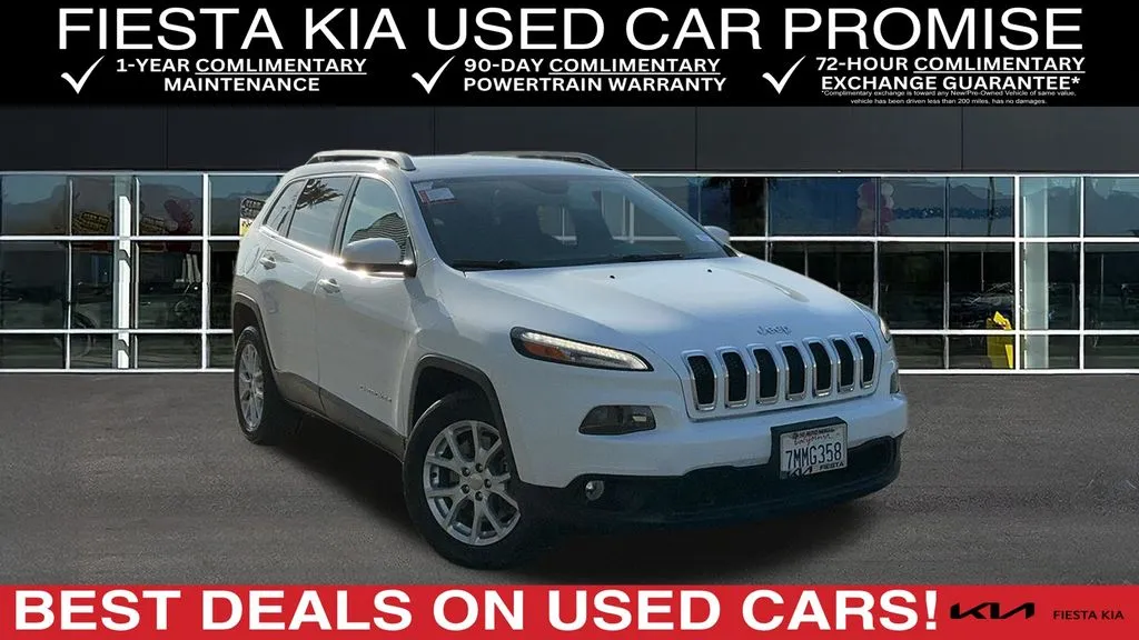 White 2015 Jeep Cherokee Latitude for sale in Indio, CA