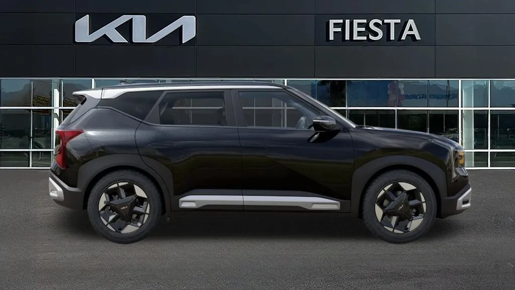 Kia Seltos photo 8