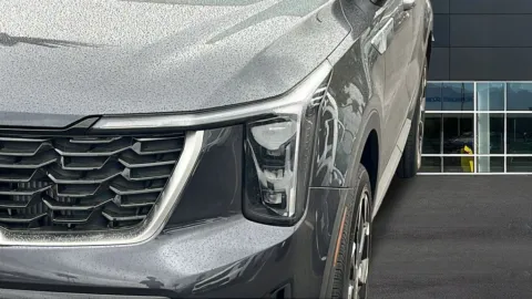 More photos of 2025 Kia Sorento EX at Fiesta Kia, CA