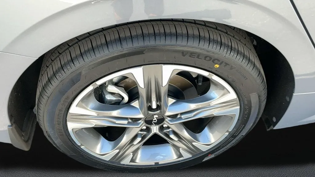 Kia K5 photo 9