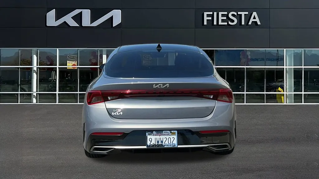 Kia K5 photo 5