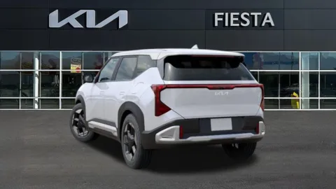 More photos of 2027 Kia Seltos S at Fiesta Kia, CA