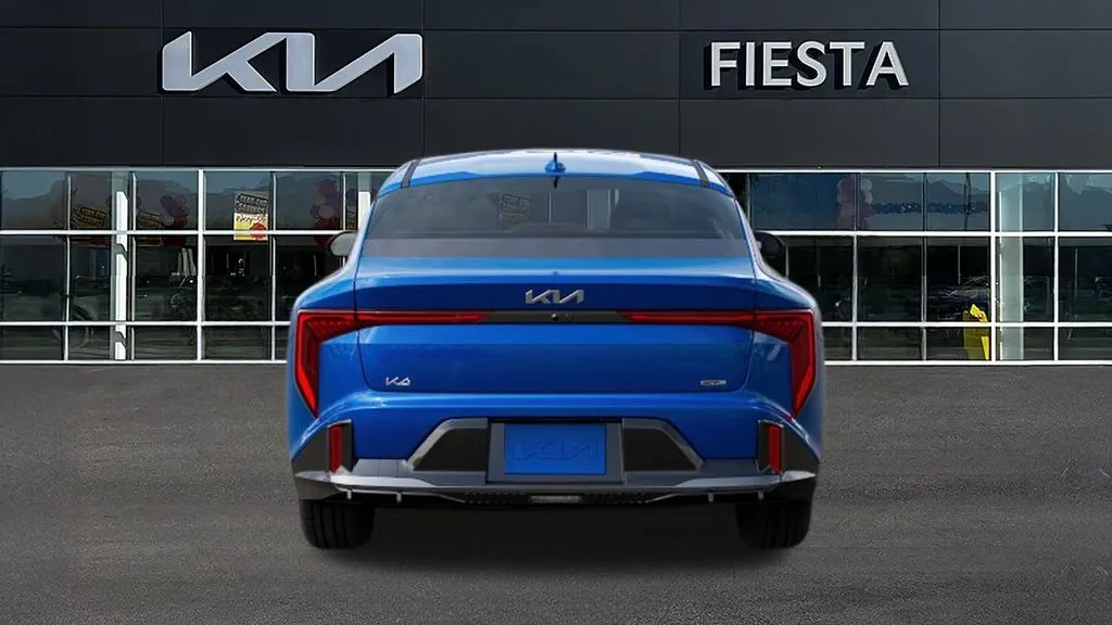 Kia K4 photo 5