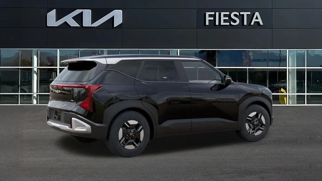 Kia Seltos photo 6