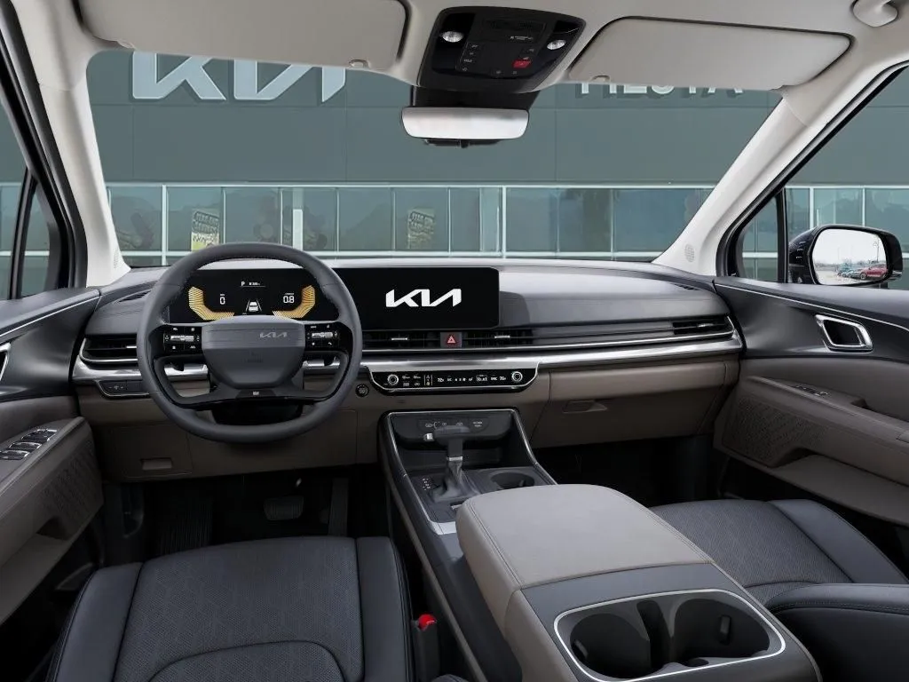 Kia Carnival photo 16