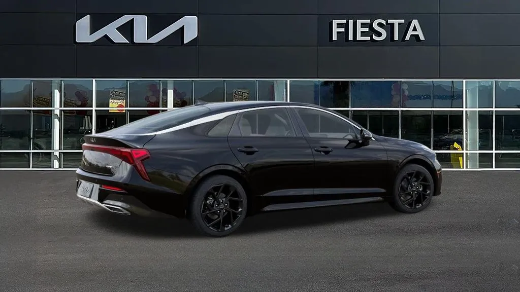 Kia K5 photo 6