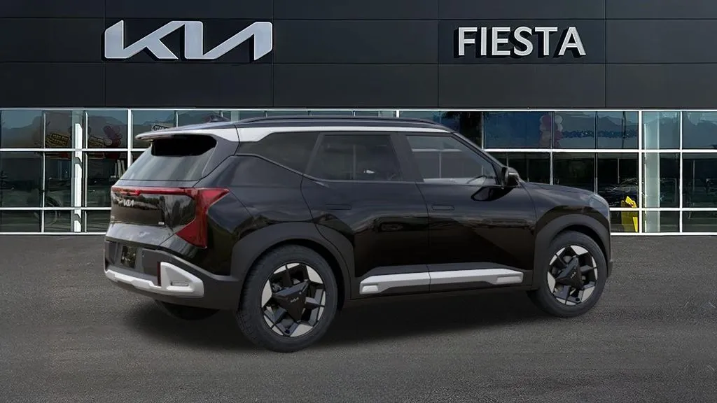 Kia Seltos photo 6