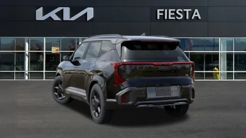 More photos of 2027 Kia Seltos X-Line S at Fiesta Kia, CA