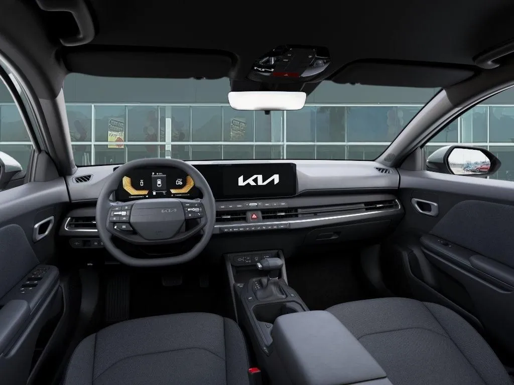 Kia K4 photo 16