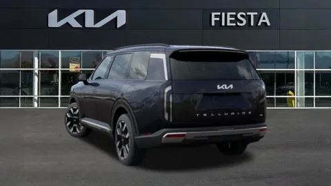 More photos of 2027 Kia Telluride S at Fiesta Kia, CA